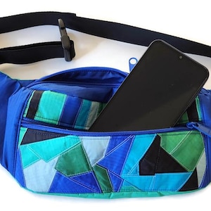 Eco-Friendly Geometric Fanny Pack – Blue & Green Hip Bag Made from Recycled Paragliders