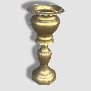 Stunning Early 20th Century Solid Brass Plant Stand / Jardinere