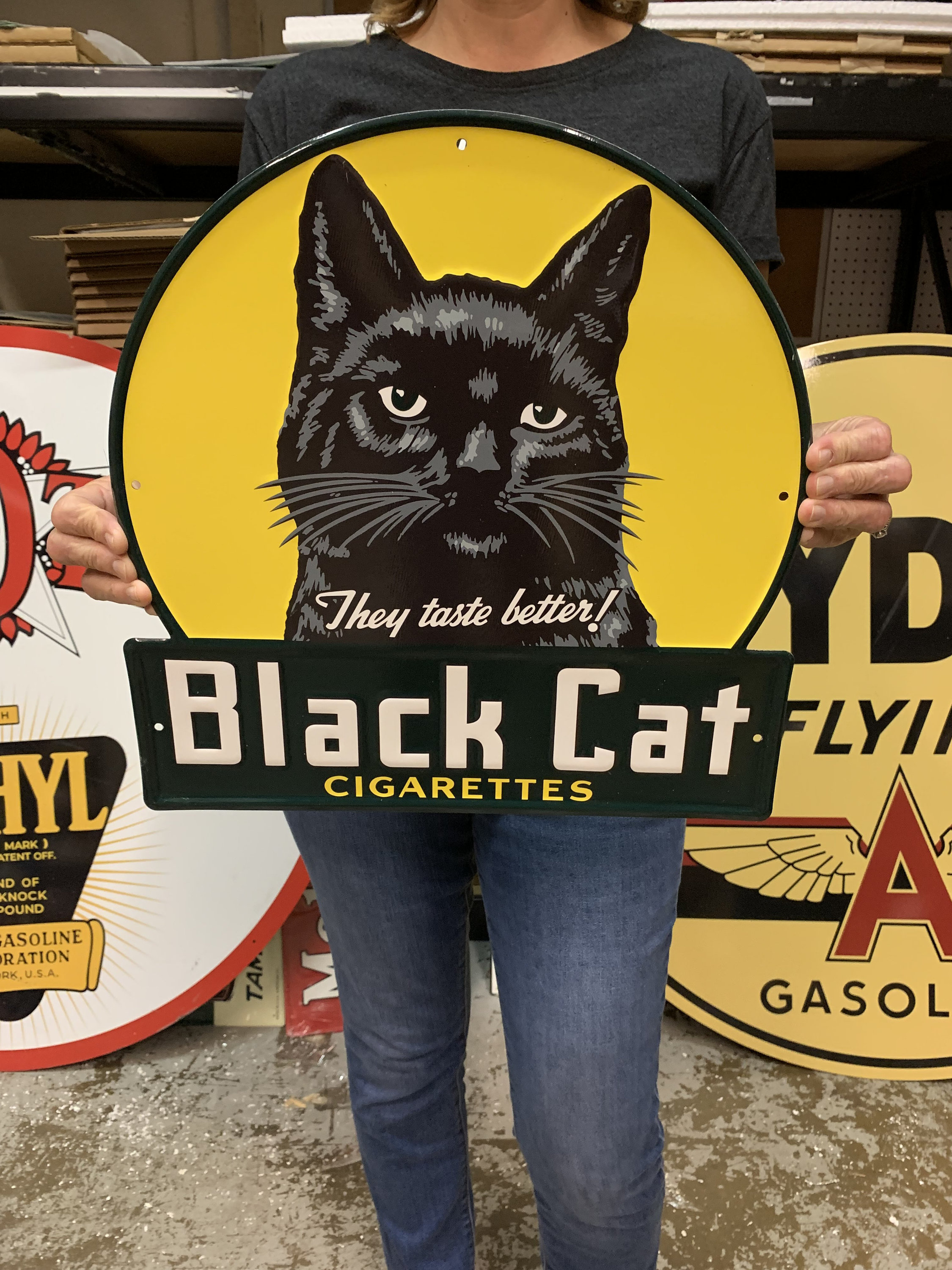 Black Cat Cigarette Sign