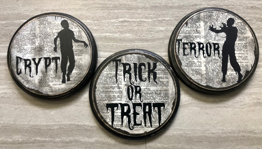 Zombie art, Creepy art, Zombie décor, Zombie gifts, Halloween wood sign