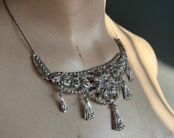 Vintage Victorian Style Rhinestone Necklace