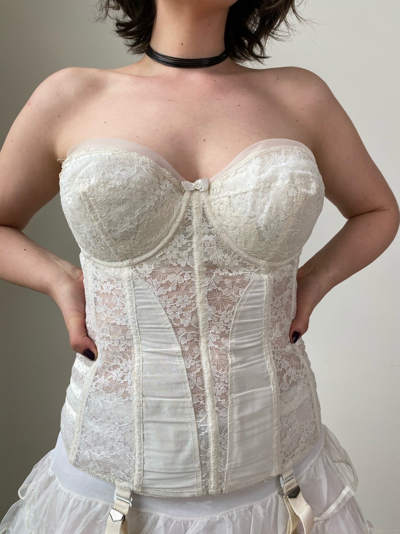 Vintage Bridal Lace Corset image 4