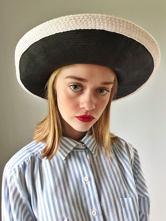 black straw bucket hat