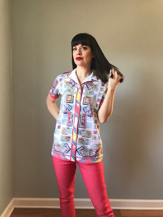 Vintage 70s Lounge Wear Top Stamp Print