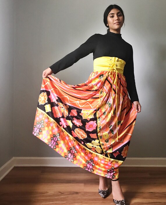 Vintage 70s Corset Waist Turtleneck Dress w/ Multi