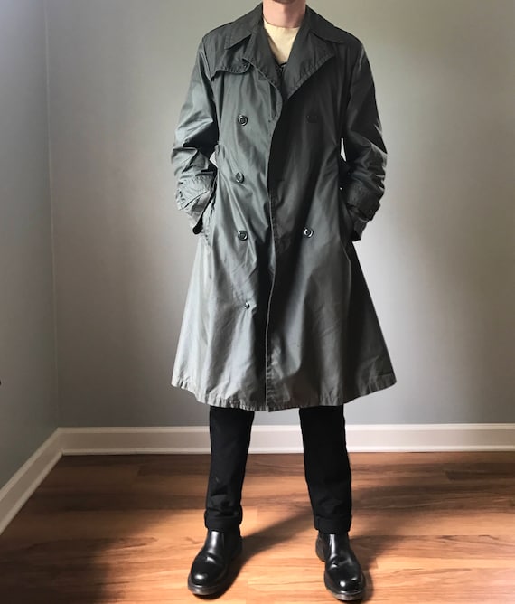 Vintage 60s/70s Era Authentic Army Trench Coat - image 3