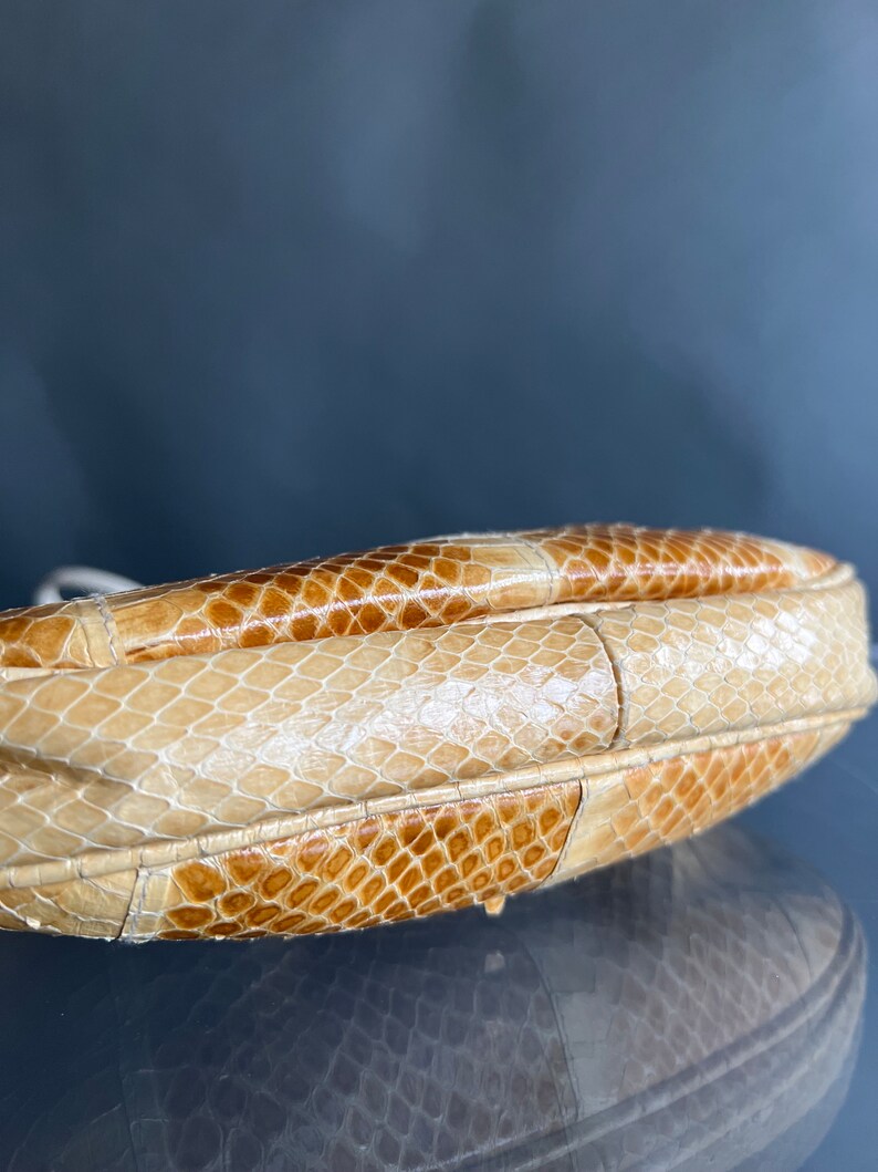 Vintage 70s Beige Snakeskin Clutch Crossbody Purse image 3