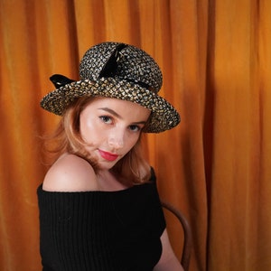Vintage 60s Mod Bucket Hat