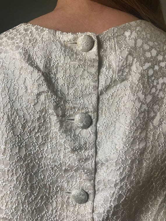 Vintage 60s Pearlescent Brocade Shell Top - image 7