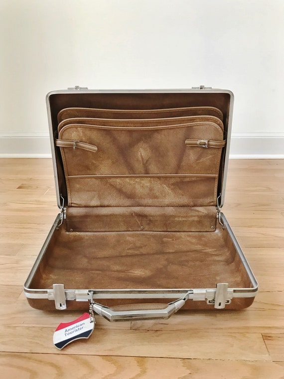 Vintage 70s Hardshell Samsonite Briefcase