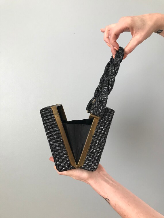 Vintage 30s 40s Gunmetal Beaded Box Purse - image 4