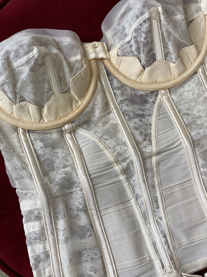 Vintage Bridal Lace Corset image 10