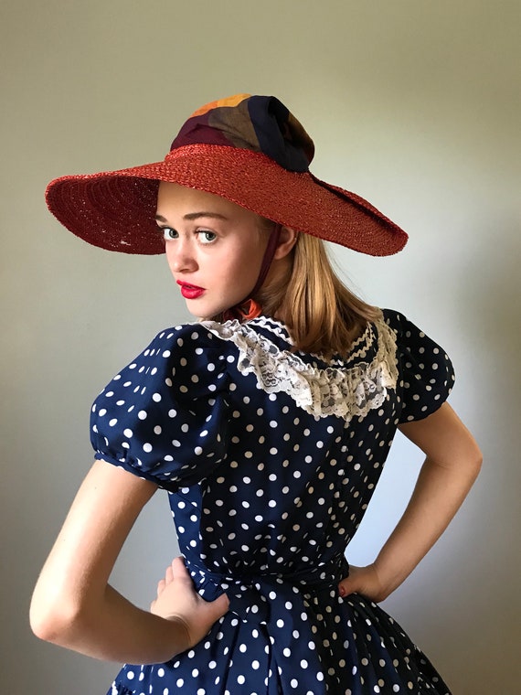 Vintage 40s Red Straw Sunbonnet w/ Tie
