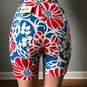 Vintage 60s Flower Jamaica Shorts image 4