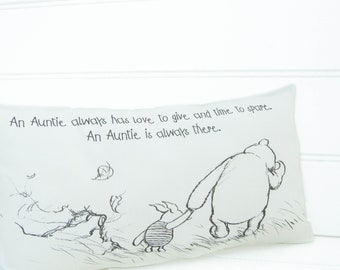 Winnie the Pooh Auntie Complete Mini Pillow Gift