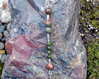 Clip de pelo - Picasso Jasper, Jade y sterling silver hair charms