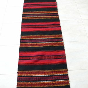 Vintage handwoven hallway kilim/ rug - Traditional rug made in the loom - Home decor - Bohemian style - Boho decoration - Greek rug