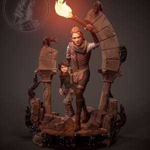 以下が含まれることがあります： 石の遺跡の中に立つ2人の人物を描いた詳細なフィギュアで、一人が燃える松明を掲げています。台座と柱の周りには、複数の小さな暗いネズミのフィギュアが配置されています。下部にはh3LLcreatorというテキストが表示されています。