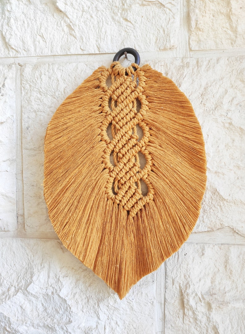 Macrame feather PATTERN, Boho chic Macrame leaf, photo tutorial, Macrame wall hanging image 2