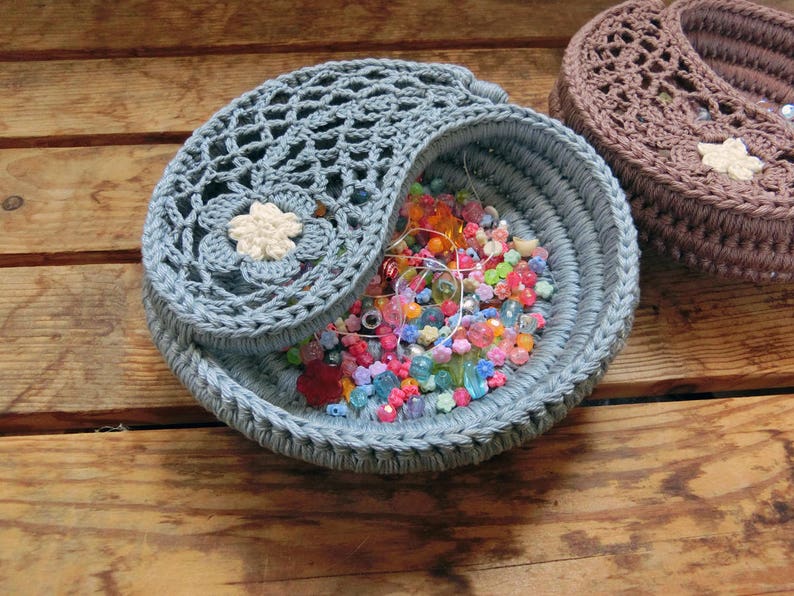 Crochet pattern 6 Yin Yang jewelry dish. Crochet bowl instructions. crochet basket. instant download gift ideas. Crochet basket. zdjęcie 3