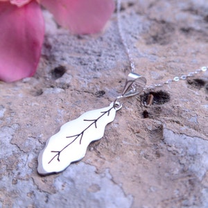 Oak Leaf Ketting - Eiken Ketting - Tree Lover Ketting - Eiken Blad Hanger - Metal Leaf - Herfst Ketting - Nature Lover Gift