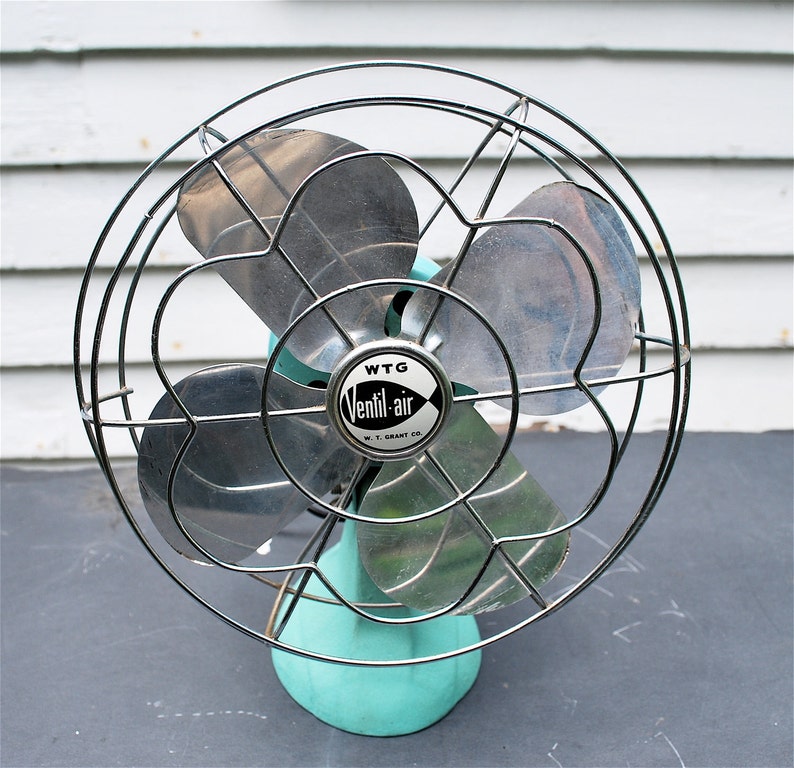 McGraw-Edison Vintage Electric Fan in Original Baby Blue Model | Etsy