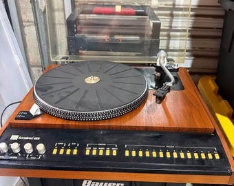 Vintage ADCAccutrac4000/EW Programmable Turntable Record Player Works, No Stylus