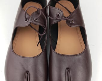 Zapatos Tabi Mary Jane marrones | Bailarinas con cordones y puntera dividida | Zapatos de mujer estilo japonés | Bailarinas minimalistas