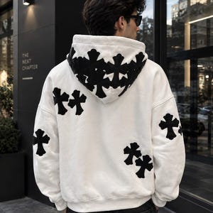 Sudadera con capucha extragrande de algodón estilo gótico / Ropa urbana con parches de cruz negra / Sudadera unisex