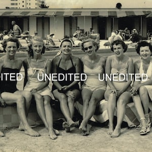 Digital Download Vintage Photo - 1950s Women Pageant Summer Models in Swimsuits Posing for a Picture by the Swimming Pool - Use for Collage