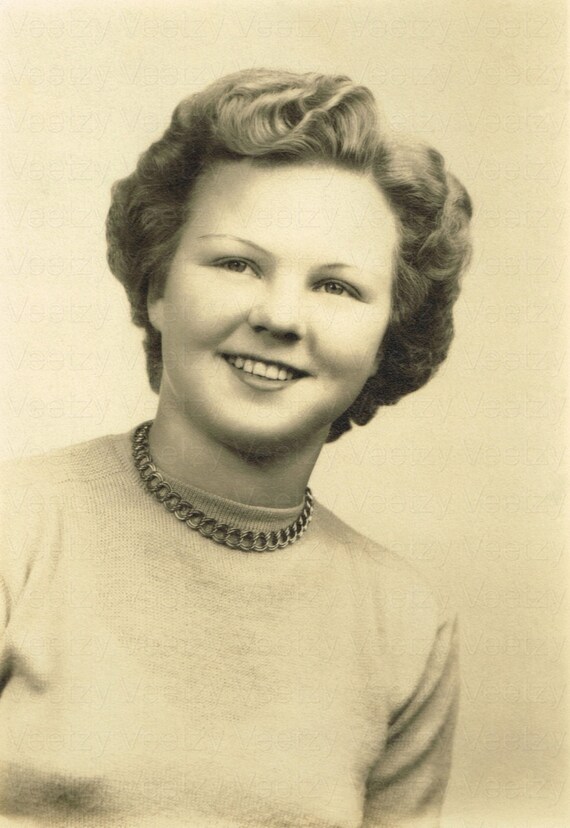 Digital Download 1950s Woman With A Pretty Smile Wavy Hair Etsy