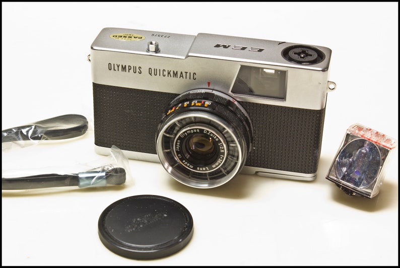 Olympus Quickmatic EEM Camera Mint Condition Vintage 1960s Etsy