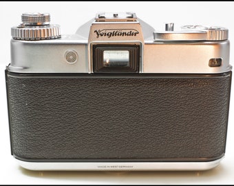 Voigtländer Bessamatic フィルムカメラ Voigtländer Bessamatic Deluxe (1962) - mike eckman dot com