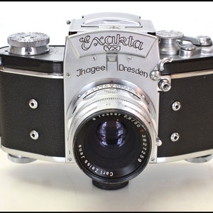 フィルムカメラ EXAKTA VX Ihagee Dresden Exakta VX IIa Chrome 35mm Camera w/ Waist