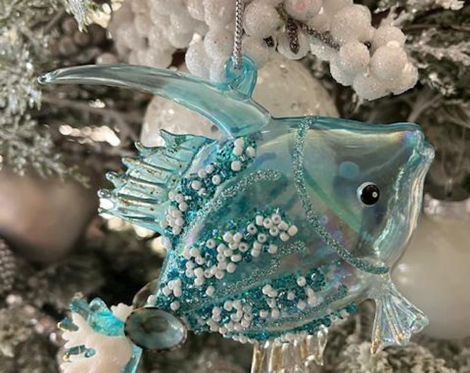 Photo inspiration: Visual Reference: Beach Christmas Fish Ornament With Real Coral And Shells