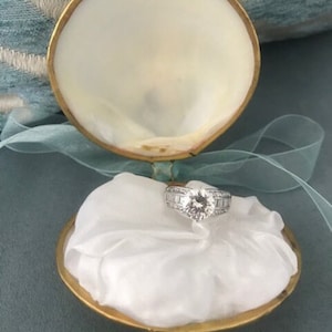 Handmade Wedding Seashell Ring Holder Coin Purse Ring Bearer Holder Beach Wedding Engagement Pill Box Holder Coastal Gift Trinkets 画像 10