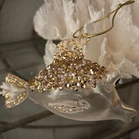 View of Vintage Brass Oyster Shells Hinged Set of 4 Original Box Coastal Decor