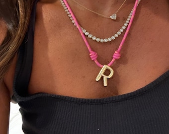 Paracord initial necklace; bubble letter Initial necklace on paracord
