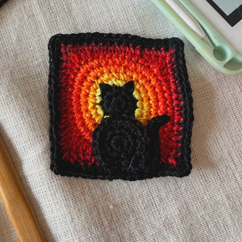 Granny Square Crochet Pattern Black Cat image 4