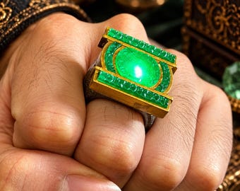 Leuchtend grüner Fantasy-Ring, Statement-Ring mit Leuchteffekt, smaragdgrüner Cosplay-Schmuck, Gothic-Herrenring, Geschenk für ihn
