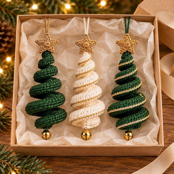 Crochet Tree Pattern PDF, Spiral Hanging Christmas Ornament with Star