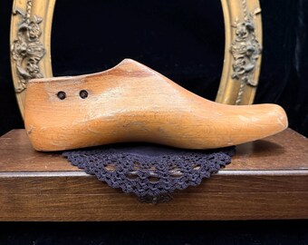Vintage German Wooden Shoe Last, Single Beech Cobbler's Form, Adult Size, Stamped Germany, Industrial Shoemaker Decor