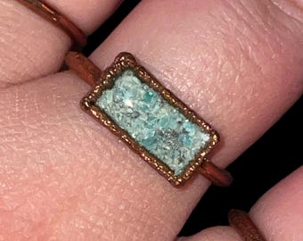 Raw Emerald Bar Ring
