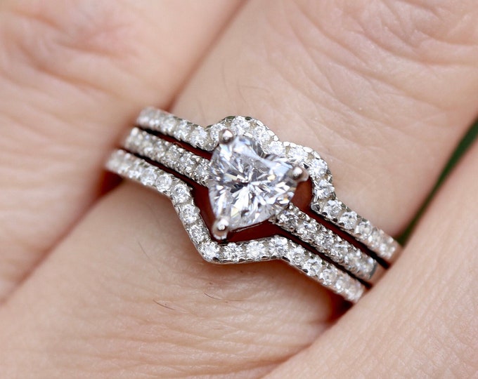 Rose Gold Heart Bridal Ring Set- Heart Promise 3 Ring Set-Heart Engagement Ring Set-Valentine Gift for Her Wife Girlfriend-Anniversary Gift