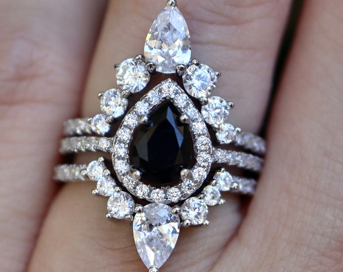 Teardrop Black Onyx Halo Bridal 3 White Gold Ring Set-Pear Black Engagement 14K Gold Ring Set-Black Spinel 18k Rose Gold Ring w/Wedding Band