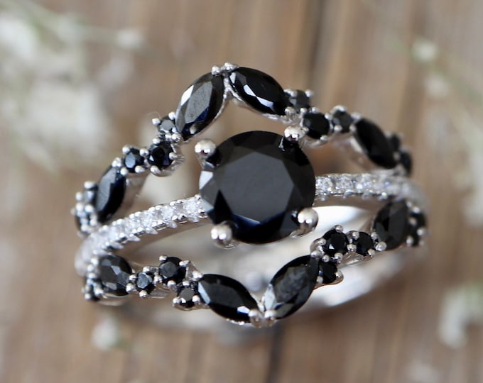 Round Black Onyx Bridal 3 Ring Set- Black Stone Engagement Prong Ring Set- Black Ring with 2 Black Wedding Band