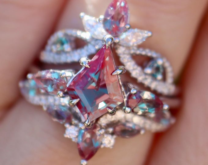 Kite Alexandrite Color Shift Sterling Silver Bridal Ring Set