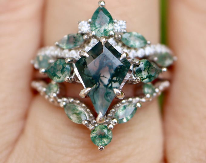 Kite Green Moss Agate Nature Inspired Bridal Ring Set in Sterling Silver