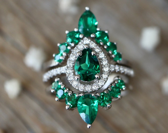 Teardrop Emerald Bridal 3 Ring Set- Pear Green Gemstone Halo Engagement Ring Set- Dark Green Engagement Ring w/ 2 Curved Wedding Band
