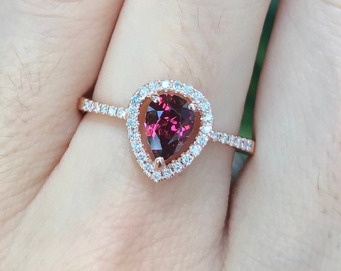 Teardrop 0.88ct Garnet Engagement Ring- Red Garnet Diamond Halo Ring- Genuine Garnet Promise Ring for Her- Natural Garnet Anniversary Ring